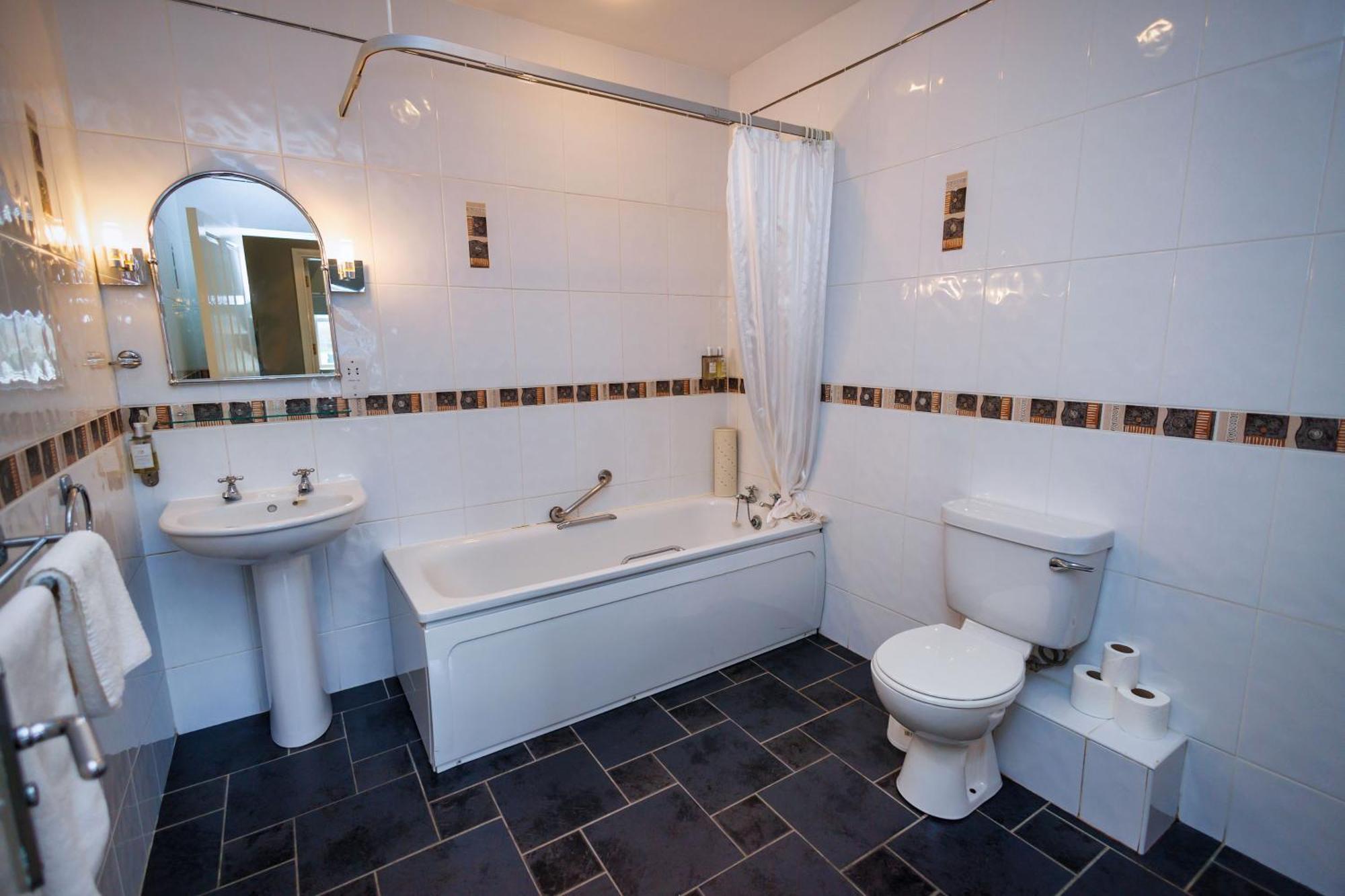41 Flesk River Apartments Killarney Eksteriør billede